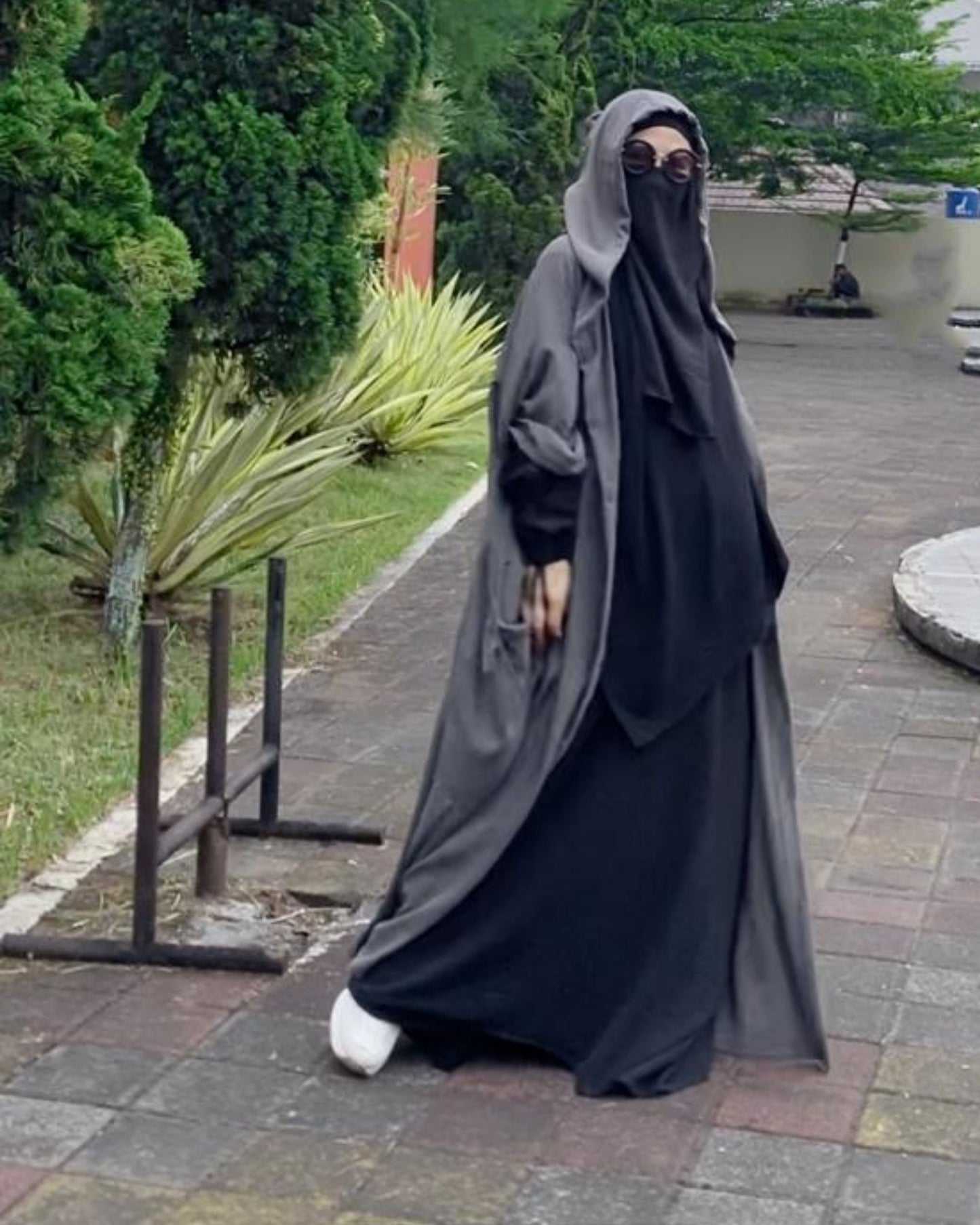Ashya Modest Long Outer